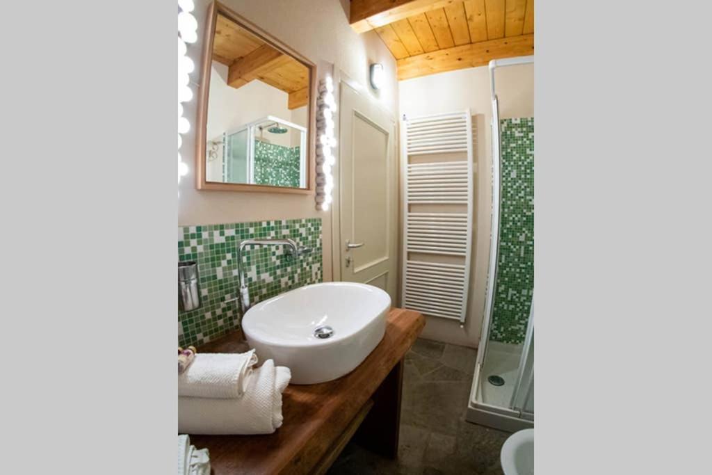 Cottage Of Bellagio'S Woods Чивенна Экстерьер фото